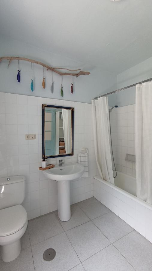 Casa Dolfin - "Tu Hogar En La Costa Del Paraiso" Pension Navés Buitenkant foto