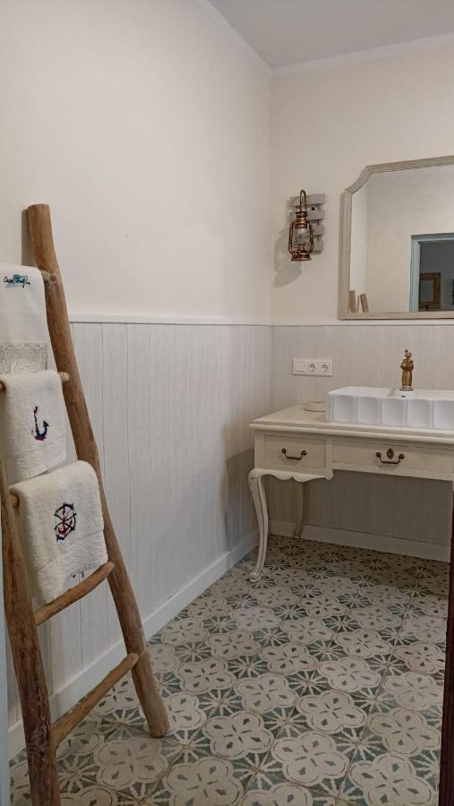 Casa Dolfin - "Tu Hogar En La Costa Del Paraiso" Pension Navés Buitenkant foto